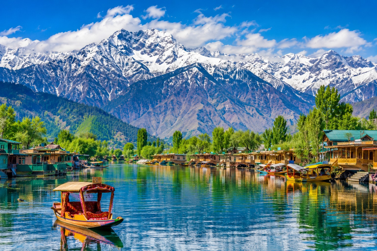 Enchanting 6 Nights 7 Days Kashmir Getaway
