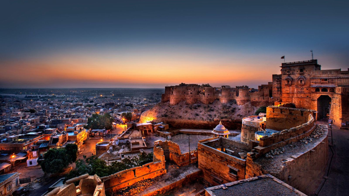 Royal Jaisalmer Getaway | 2N/3D Golden City & Thar Desert Experience