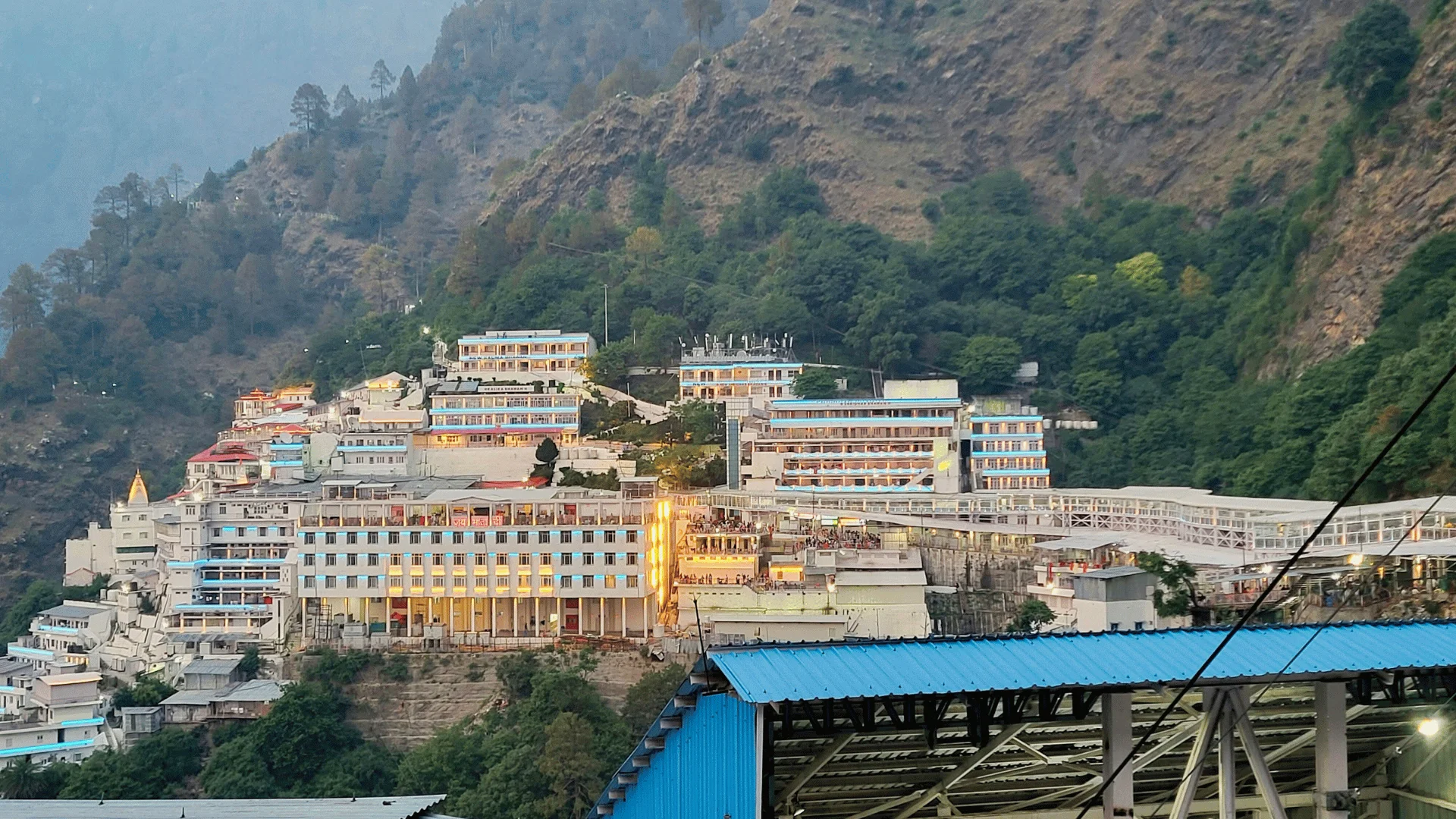 5 Nights 6 Days Mata Vaishno Devi with Kashmir