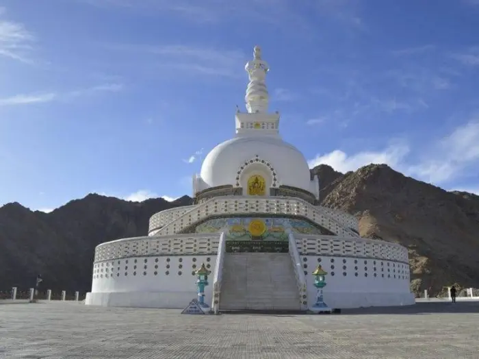 Leh Expedition: Sham Valley, Nubra & Pangong Lake 5-Night Adventure