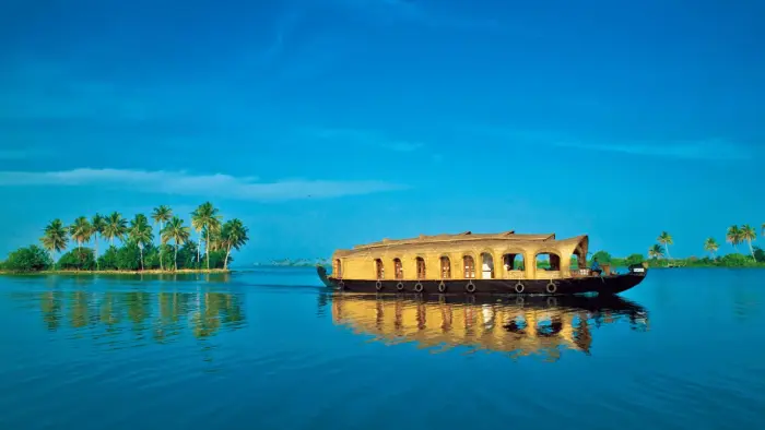 4 Nights 5 Days Kerala Tour Package